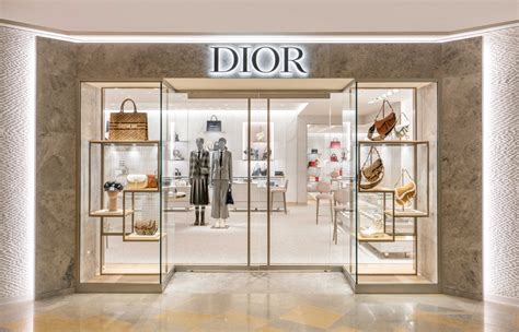 dior hong kong pacific place admiralty photos